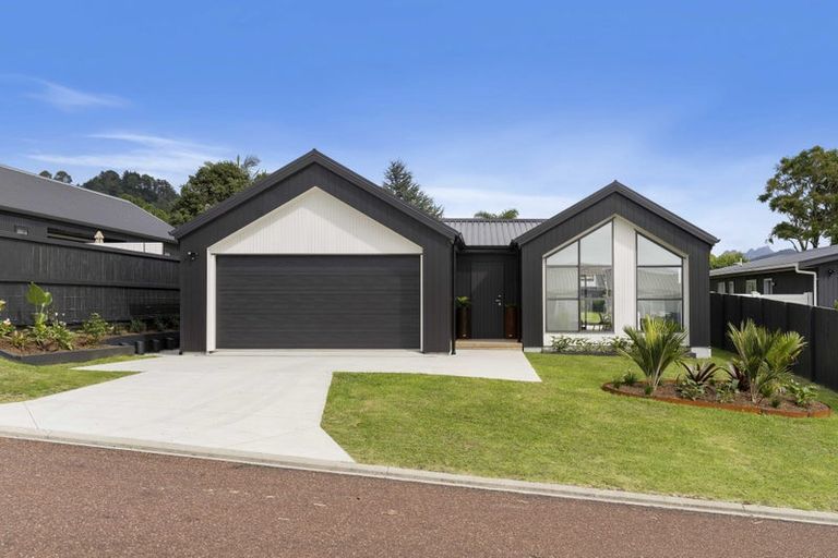 Photo of property in 5 Lynette Place, Pauanui, 3579