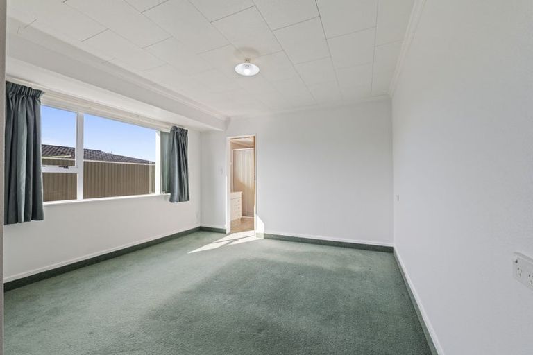 Photo of property in 2a Hamlet Street, Stratford, 4332