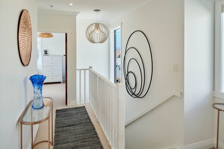 Photo of property in 16 Belvedere Road, Hataitai, Wellington, 6021