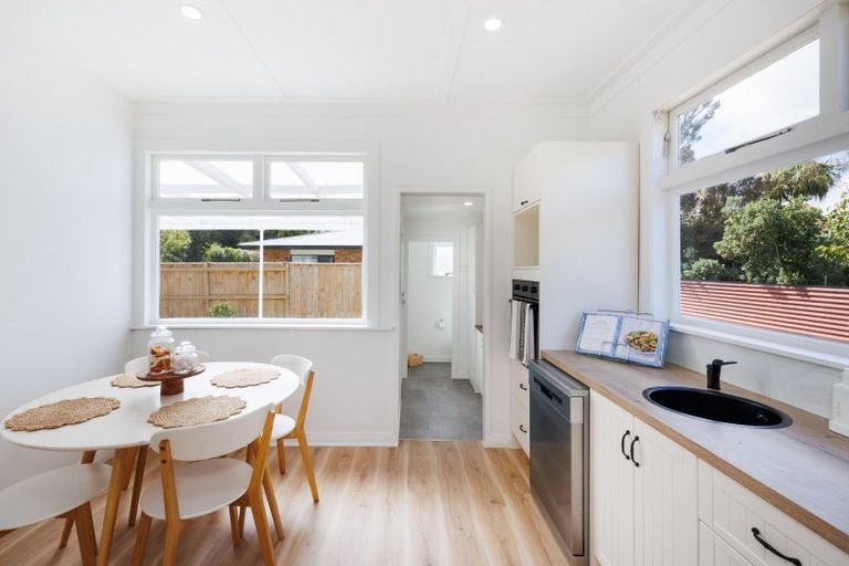 Photo of property in 173 Botanical Road, Takaro, Palmerston North, 4412