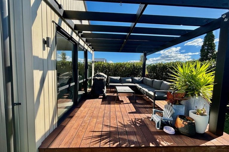 Photo of property in 2 Roto Lane, Pukekohe, 2120