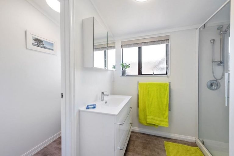 Photo of property in 3a Seaway Terrace, Otumoetai, Tauranga, 3110