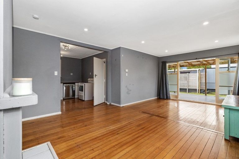 Photo of property in 4 Williams Place, Fairfield, Hamilton, 3214