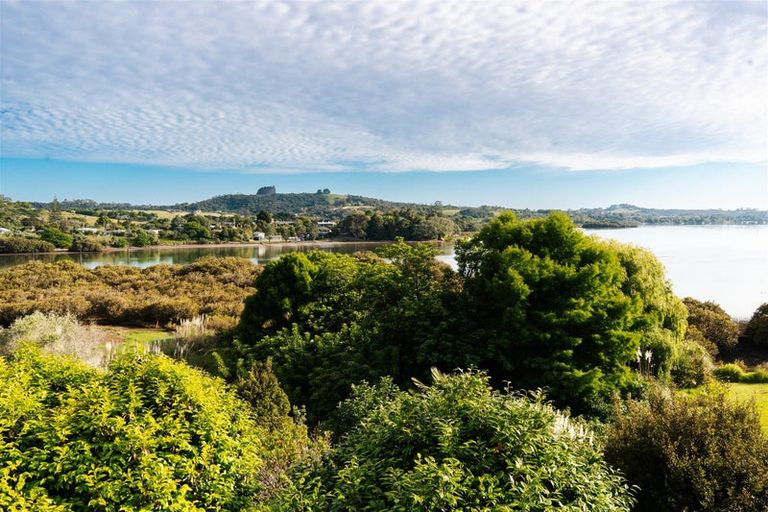 Photo of property in 7 The Lookout, Kerikeri, 0230