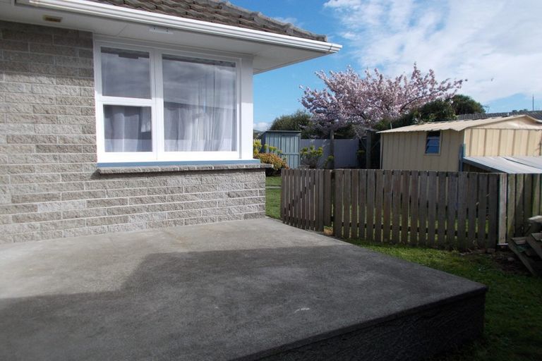 Photo of property in 82 Bamford Street, Woolston, Christchurch, 8023