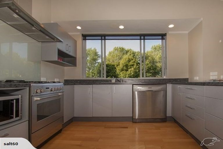 Photo of property in 10 Taunui Place, Cooks Beach, Whitianga, 3591