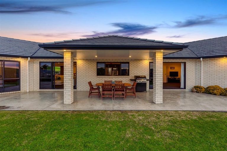 Photo of property in 5 The Rise, Waimauku, 0812