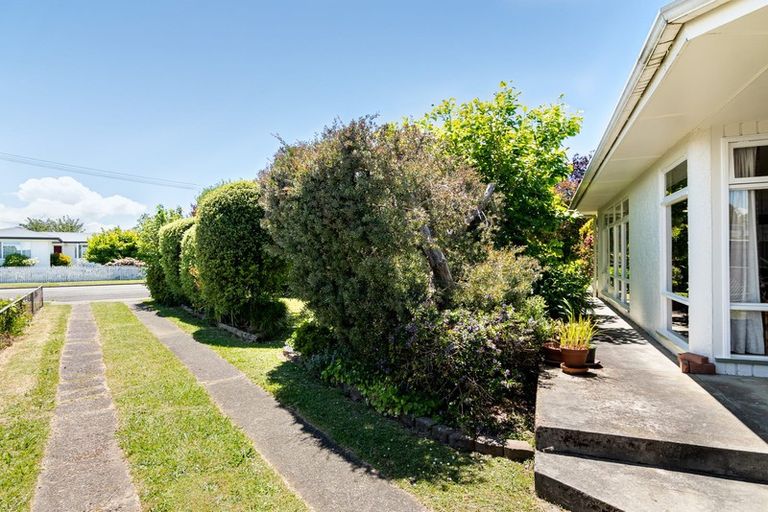 Photo of property in 1 Eginton Street, Motueka, 7120