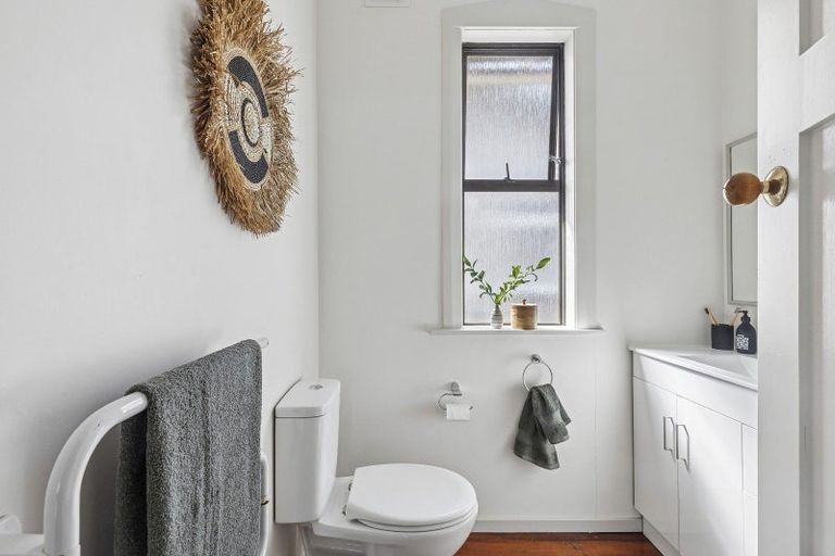 Photo of property in 59 Rotherham Terrace, Miramar, Wellington, 6022