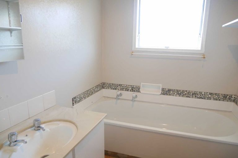 Photo of property in 319 Sawyers Arms Road, Bishopdale, Christchurch, 8053