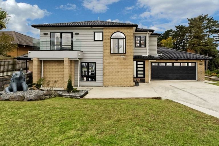 Photo of property in 14 Bradnor Meadows Drive, Swanson, Auckland, 0612