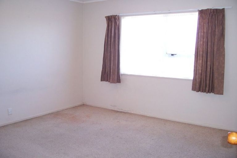 Photo of property in 12 Staysail Place, Whitby, Porirua, 5024