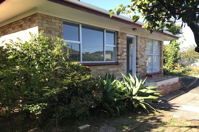 Photo of property in 3/21 Hoteo Avenue, Papatoetoe, Auckland, 2025