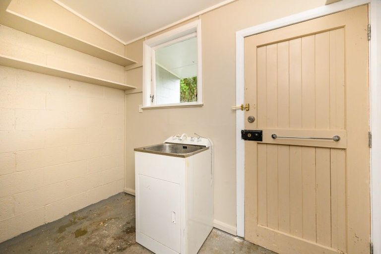 Photo of property in 26 Farnham Avenue, Highbury, Palmerston North, 4412