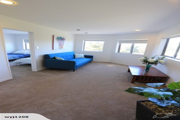 Photo of property in 104 Fairview Avenue, Fairview Heights, Auckland, 0632