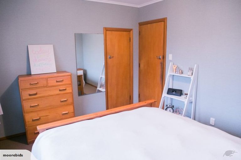 Photo of property in 120a Linton Street, West End, Palmerston North, 4410