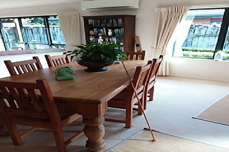 Photo of property in 2 Moffat Way, Bethlehem, Tauranga, 3110