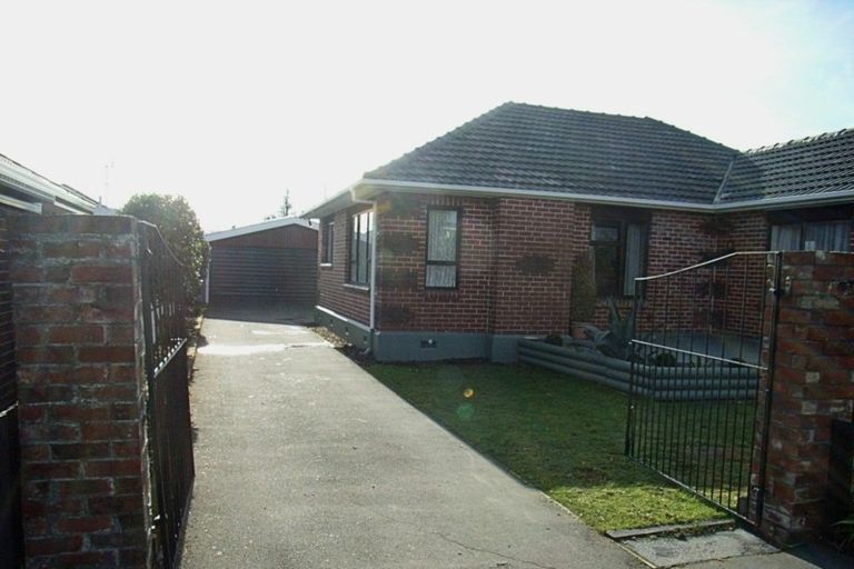 Photo of property in 126 Yaldhurst Road, Sockburn, Christchurch, 8042