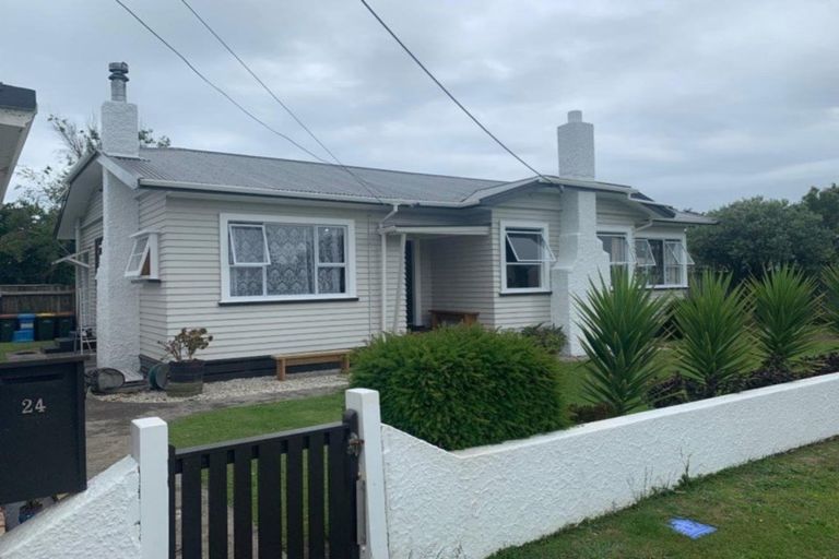 Photo of property in 24 Morrissey Street, Hawera, 4610