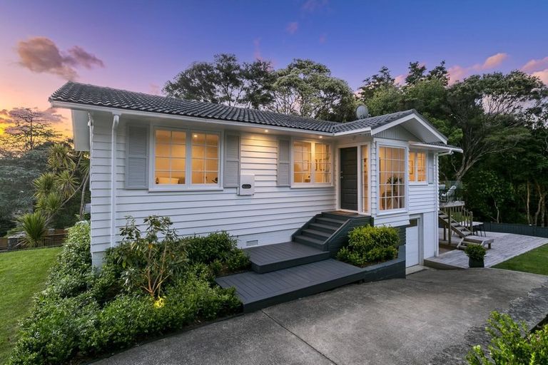 Photo of property in 69 Park Hill Road, Birkenhead, Auckland, 0626