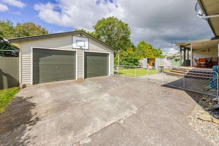 Photo of property in 39 Hospital Street, Dannevirke, 4930