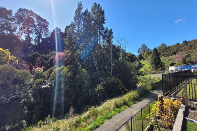 Photo of property in 107 Adler Drive, Ohauiti, Tauranga, 3112