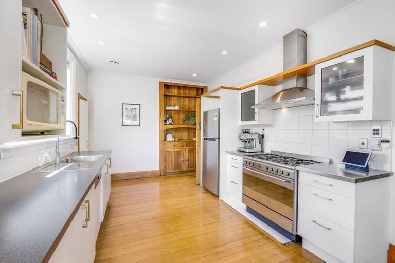 Photo of property in 126 Hamilton Avenue, Ilam, Christchurch, 8041