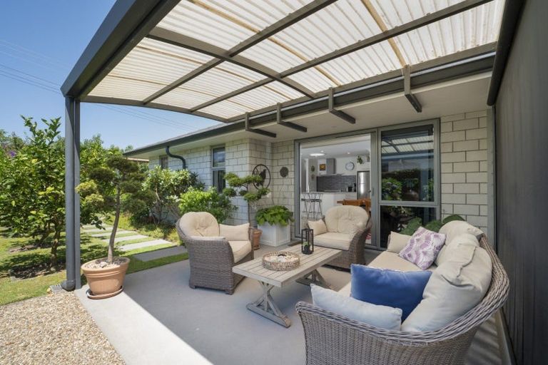 Photo of property in 40 Charlotte Drive, Omokoroa, 3114