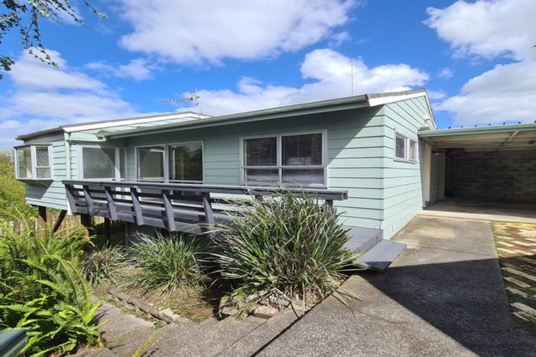 Photo of property in 15 Stewart Place, Melville, Hamilton, 3206