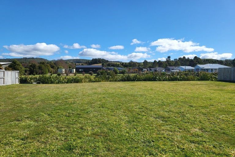 Photo of property in 54 Oakdale Drive, Kinloch, Taupo, 3377