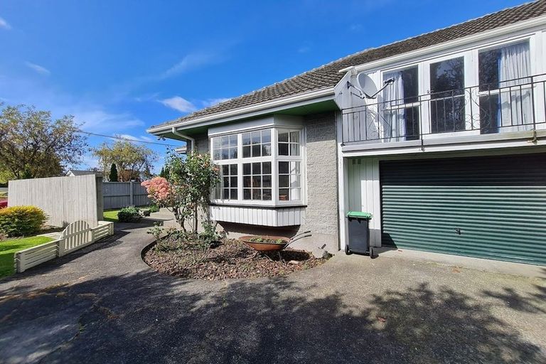 Photo of property in 1/12 Lothian Street, Ilam, Christchurch, 8041