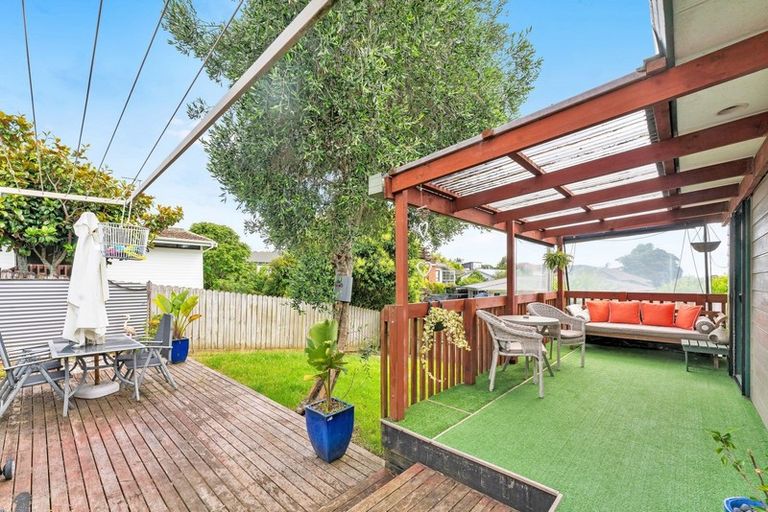 Photo of property in 22b Vincent Street, Howick, Auckland, 2014