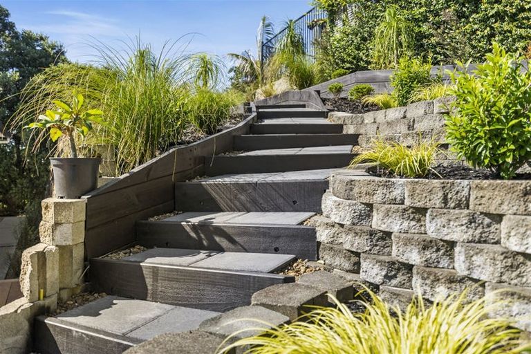 Photo of property in 4 Inga Road, Milford, Auckland, 0620