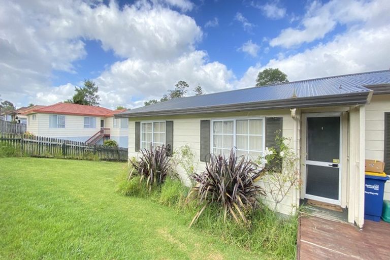 Photo of property in 44 Borich Road, Sunnyvale, Auckland, 0612