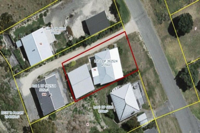 Photo of property in 14 Beach Road, Porangahau, 4293