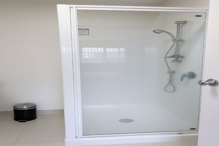 Photo of property in 11 Pipipi Crescent, Takanini, 2112