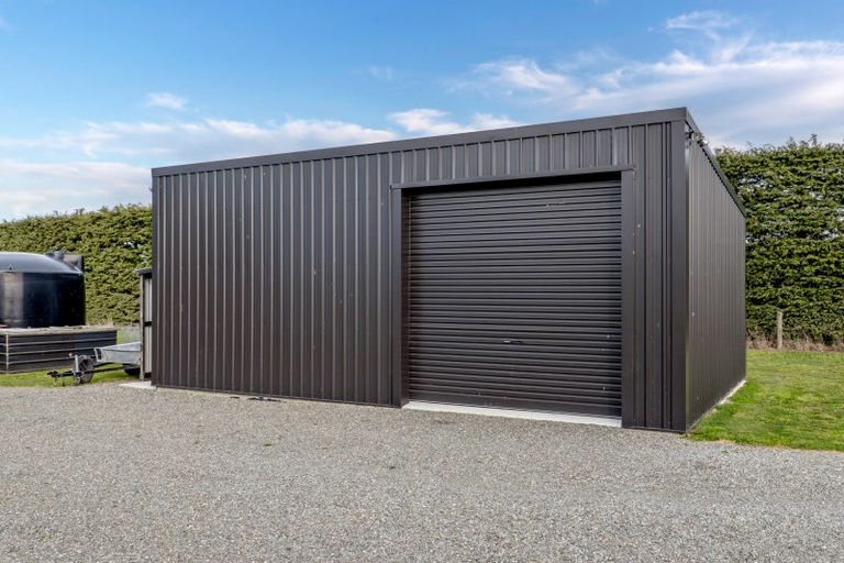 Photo of property in 682a Mclaughlins Road, Darfield, 7571