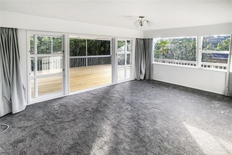 Photo of property in 105 Stredwick Drive, Torbay, Auckland, 0630