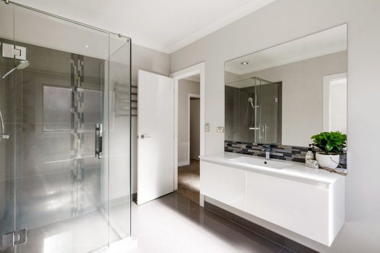 Photo of property in 160 Cumberland Drive, Flagstaff, Hamilton, 3210