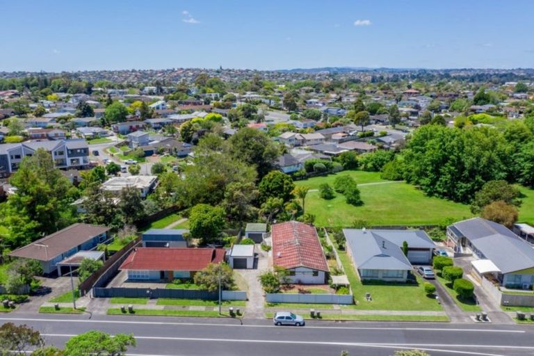Photo of property in 1/57 Meadway, Sunnyhills, Auckland, 2010