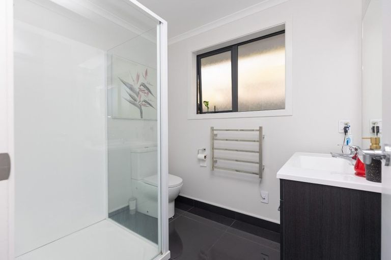 Photo of property in 111 Melksham Drive, Churton Park, Wellington, 6037