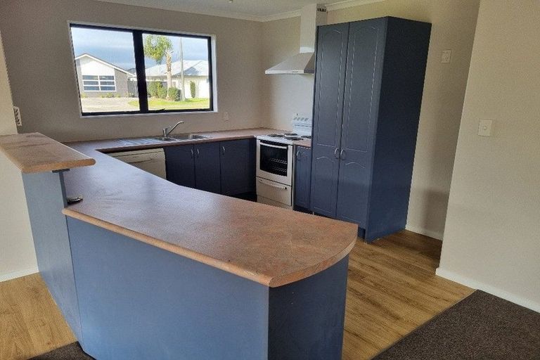 Photo of property in 14 Magellan Rise, Flagstaff, Hamilton, 3210