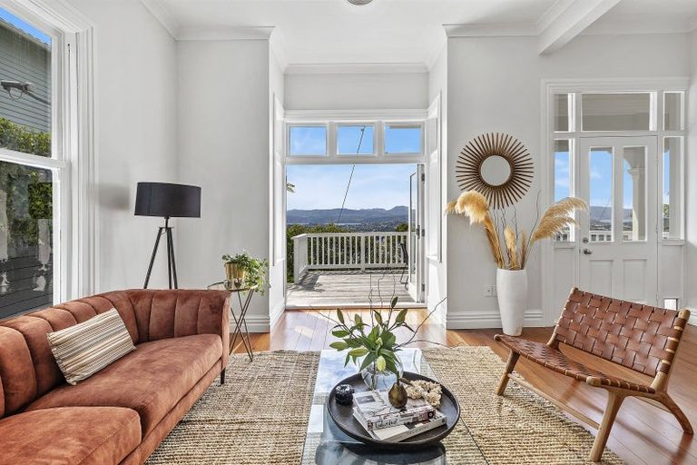 Photo of property in 5a Fortunatus Street, Brooklyn, Wellington, 6021