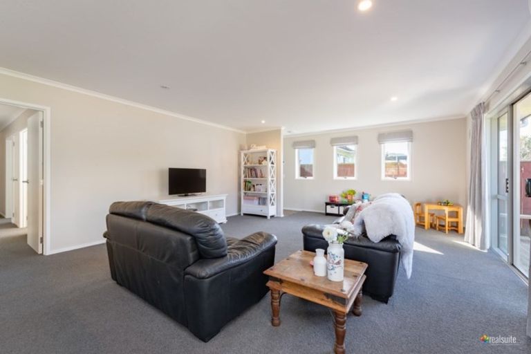 Photo of property in 1166 Taita Drive, Taita, Lower Hutt, 5011