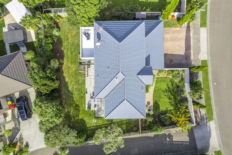 Photo of property in 22 Saint Ives Drive, Camborne, Porirua, 5026