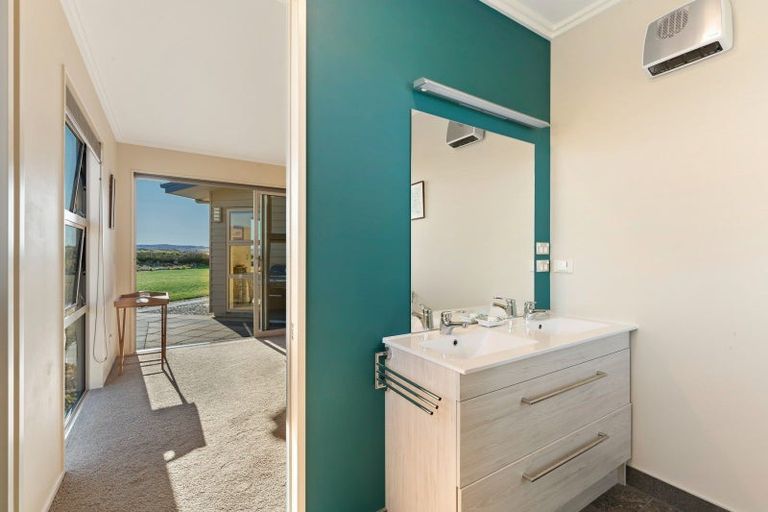 Photo of property in 130a Mcarthur Road, Springvale, Alexandra, 9391