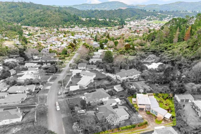 Photo of property in 81 Kamahi Street, Stokes Valley, Lower Hutt, 5019