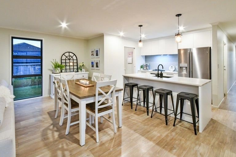 Photo of property in 24 Calder Crescent, Pokeno, 2402