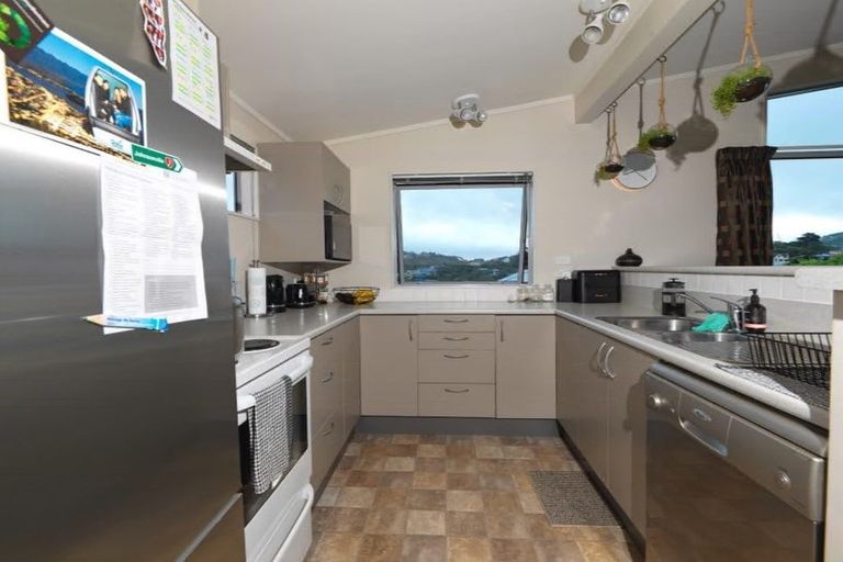 Photo of property in 64a Sheridan Terrace, Johnsonville, Wellington, 6037