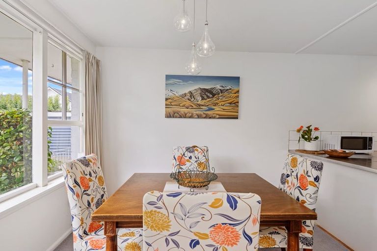 Photo of property in 2/98 Office Road, Merivale, Christchurch, 8014